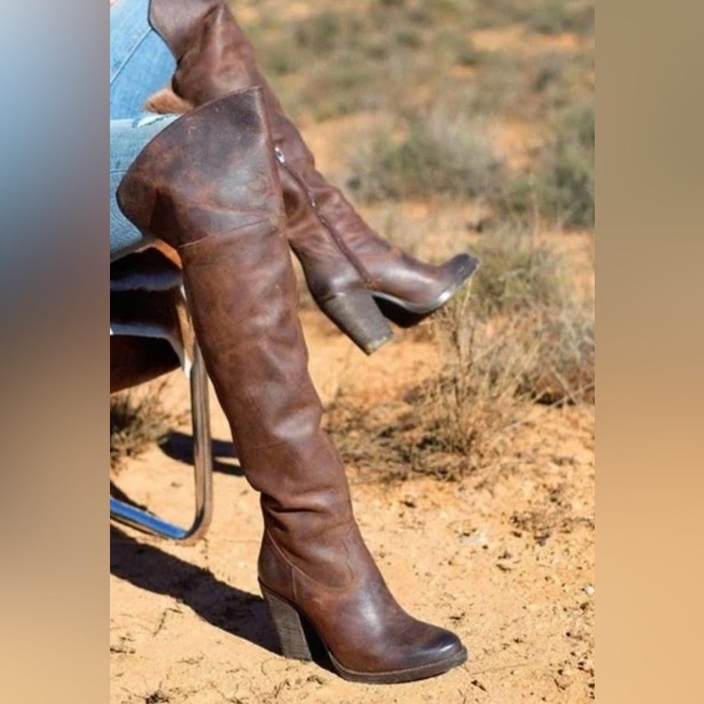 Thigh High Musse & Cloud Chocolate Brown Boots Size 9